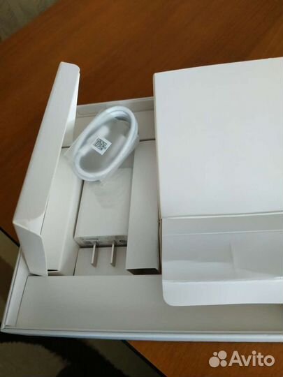 Планшет honor pad v6