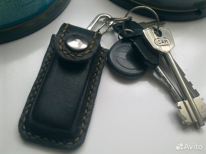 Чехол для флешки из натуральной кожи