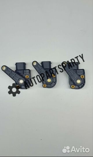 Датчик пневмоподвески Audi a6c5 Allroad