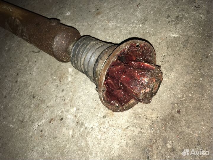 Кардан задний YL844602-BM Ford Escape Форд Эскейп