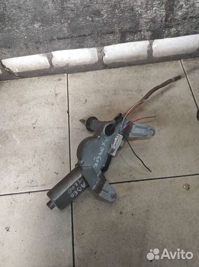 Мотор стеклоочистителя задний Chevrolet Aveo T200