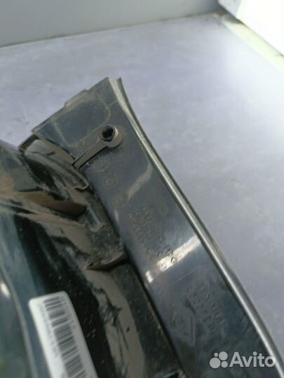 Фонарь задний левый Renault Logan 2