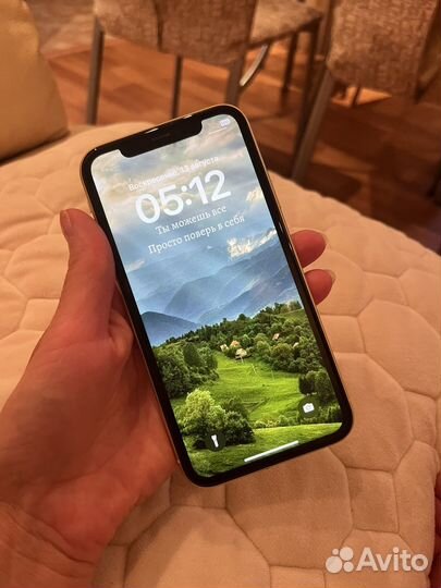 Телефон iPhone 6s plus