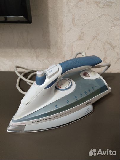 Утюг Braun
