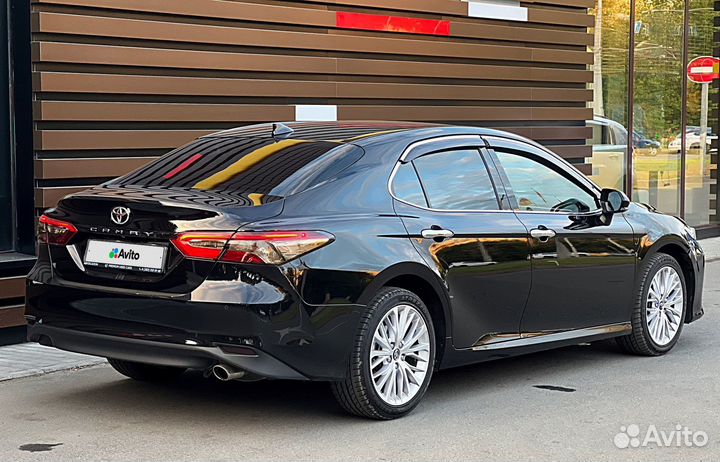 Toyota Camry, 2019
