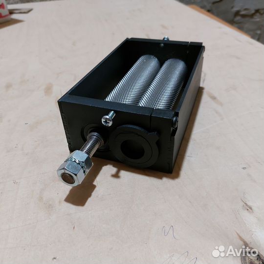 Металлическая мельница для солода без бункера