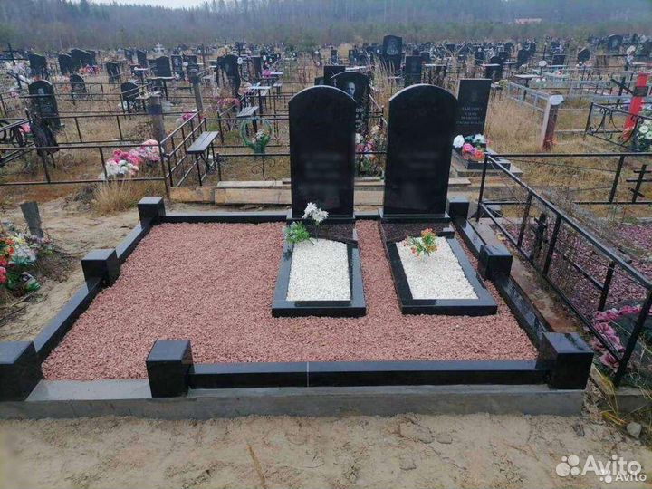 Изготовление памятников и ограждений, венки