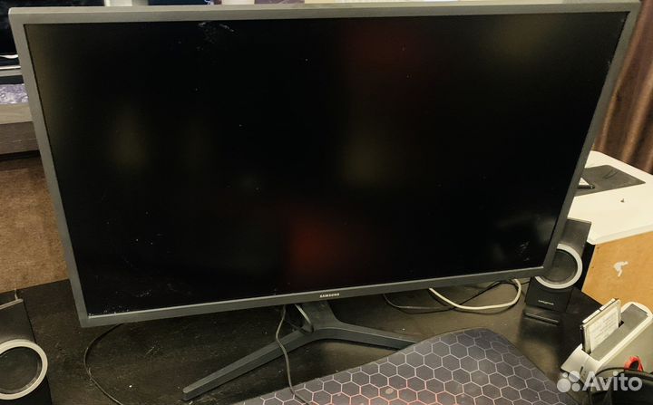 Монитор 4к samsung 32 дюйма