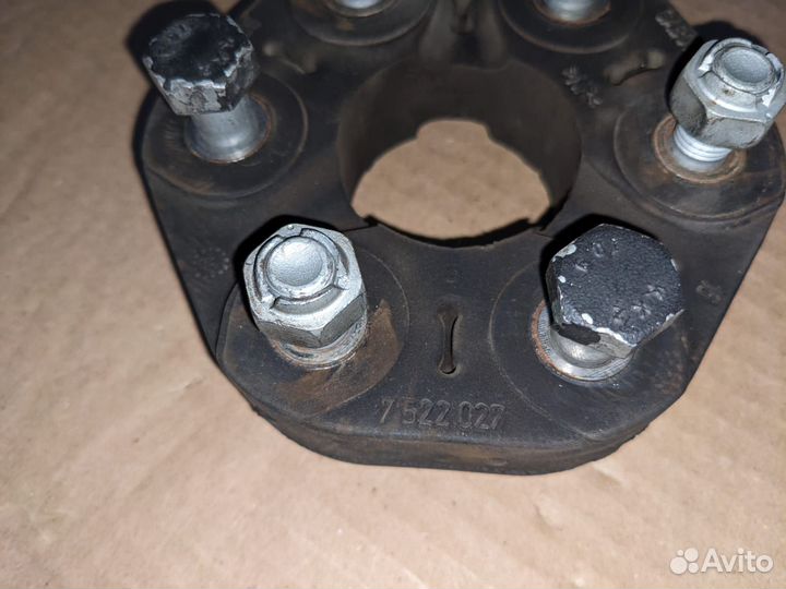 Эластичная муфта BMW e60