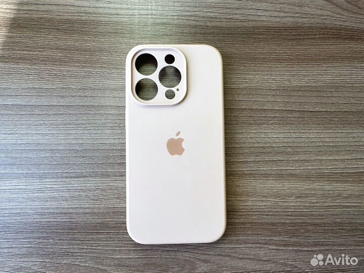 Чехол на iPhone 14 pro