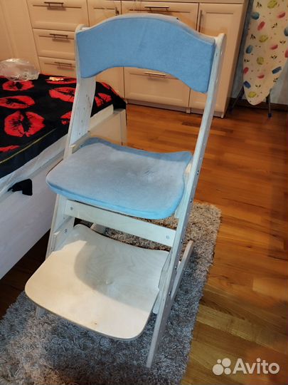 Детский ростовой стул, деревянный