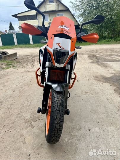 KTM duke 690