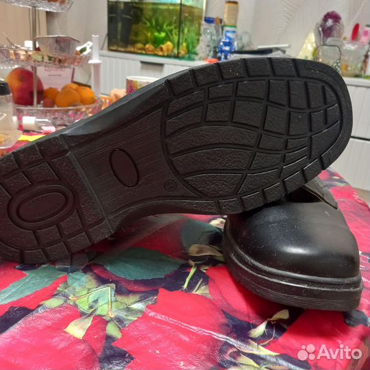 Ботинки р 44
