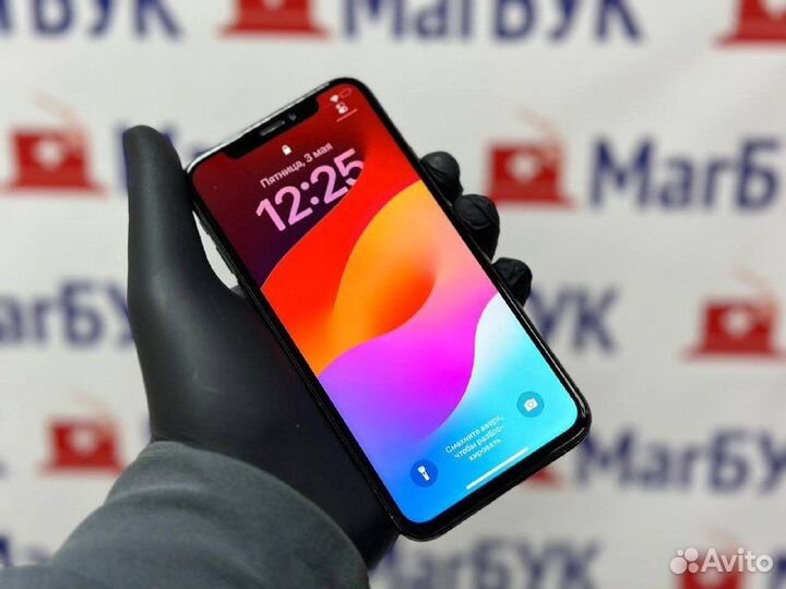 iPhone Xs, 64 ГБ