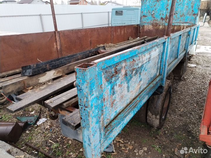 Продам кузов бортовой камаз
