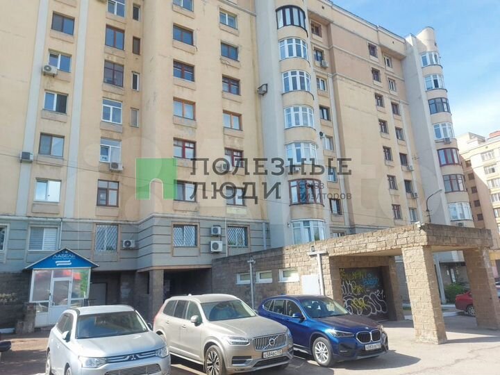 3-к. квартира, 129,5 м², 7/9 эт.
