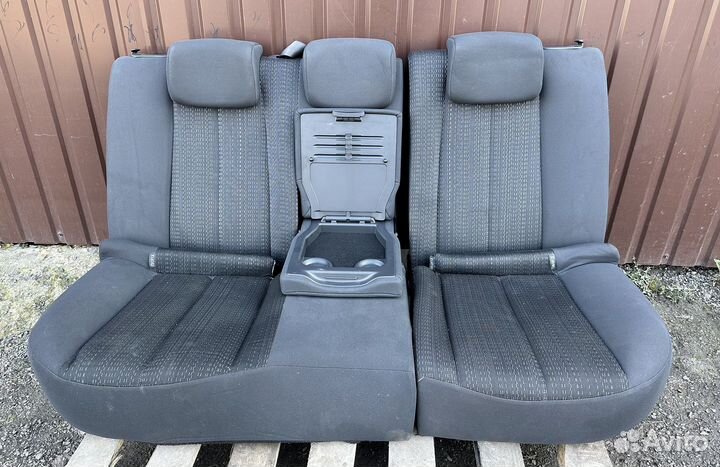 Диван задний рено меган 2