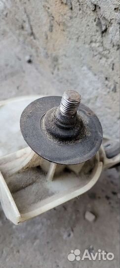 Трапеция стеклоочистителей nissan Tilda