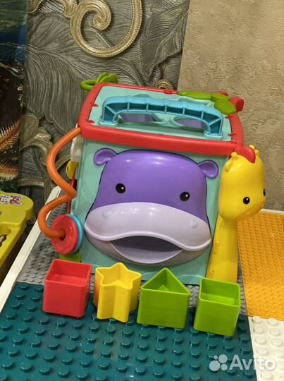 Игровой центр fisher price