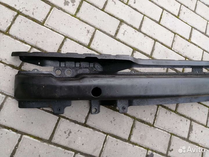 Усилитель Переднего бампера Шкода Октавия Тур ориг