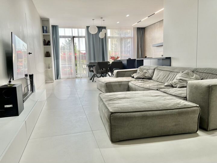 3-к. квартира, 100 м², 3/5 эт.