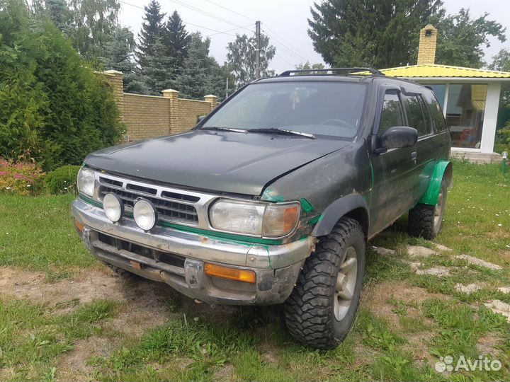 Nissan панфайдер