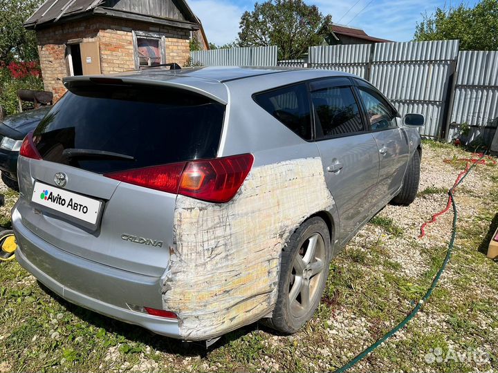 Toyota Caldina 2.0 AT, 2002, битый, 405 500 км