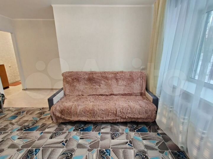 2-к. квартира, 43 м², 1/5 эт.