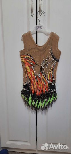 Купальник для художественной гимнастики