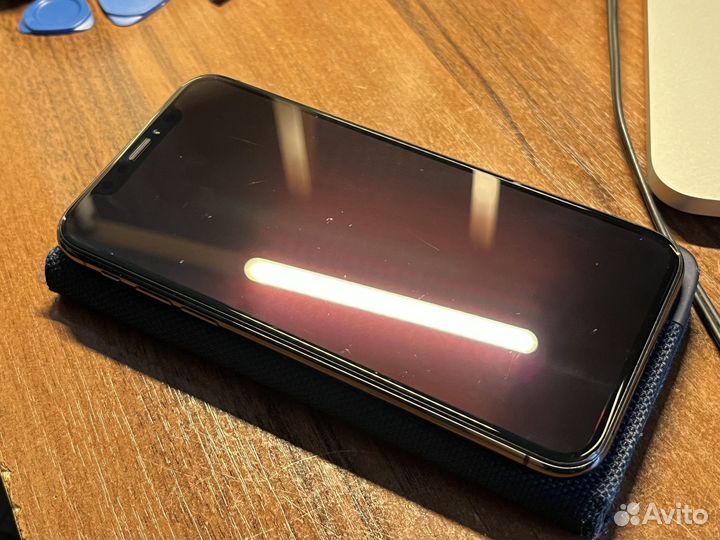 iPhone xs 64 gb
