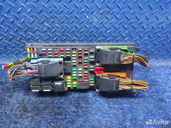 Блок предохранителей Range Rover Sport L320