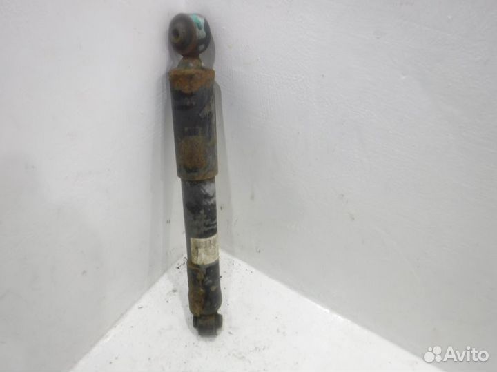 Амортизатор задний Тойота