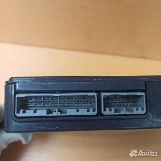 Блок центрального замка Range Rover L322 09-12