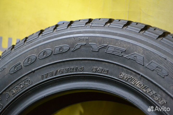 Goodyear Ice Navi Zea II 175/65 R14