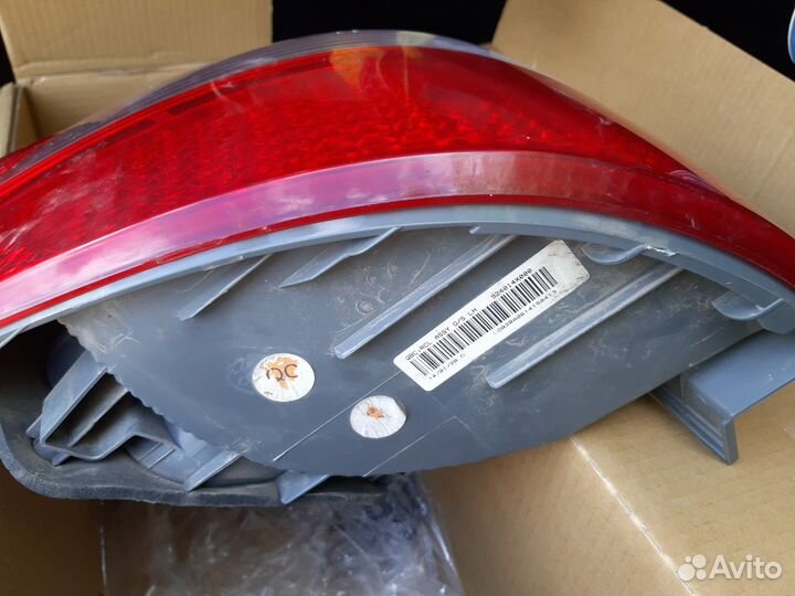 Задний фонарь kia rio 3 левый