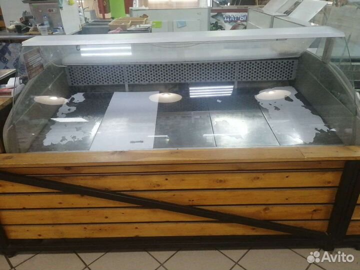 Холодильная витрина бу
