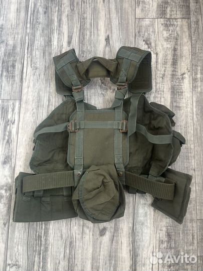 Разгрузочный жилет с рюкзаком