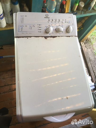 Стиральная машина с вертикальной загрузкой