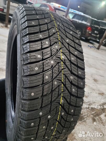 Armstrong Ski-Trac S 265/65 R17 116T