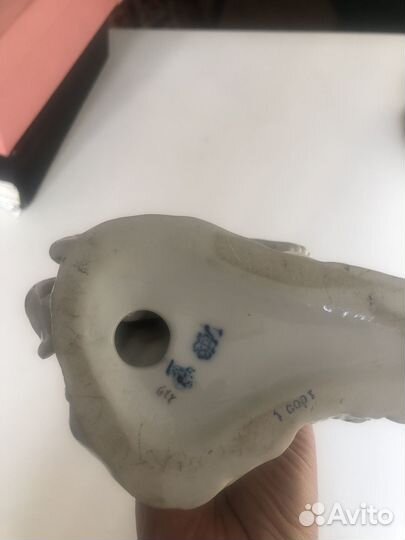 Статуэтка мальчик с собакой