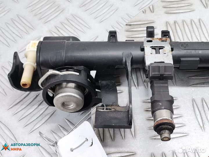 Форсунка Ford Fiesta 5 рест. 2010 1429840