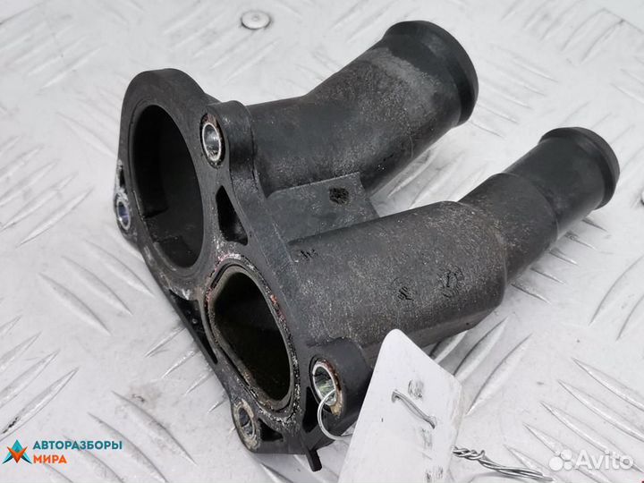 Корпус термостата Ford C-Max рест. 2008 1707050