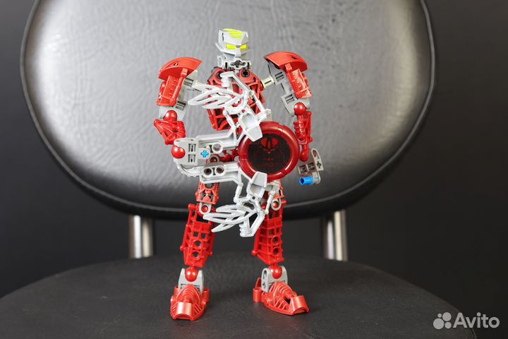 Lego Bionicle Toa metru Vakama