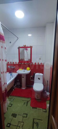 2-к. квартира, 76 м², 3/6 эт.