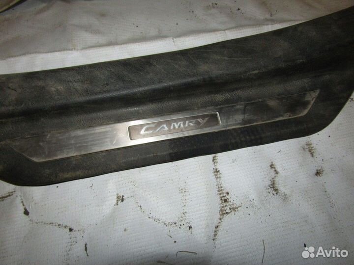 Накладка порога (внутренняя) Camry XV40 2006-2011