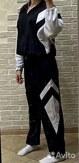 Спортивный костюм