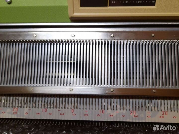 Вязальная машина brother KH-111 Бразер