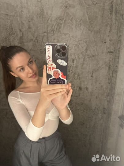 Лонгслив белый