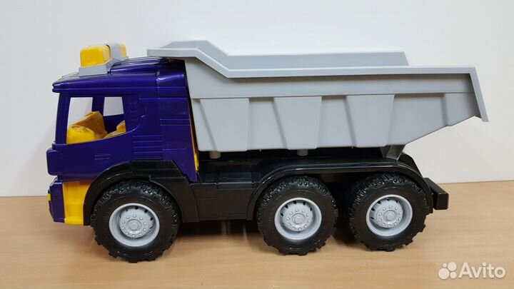 Игрушка Нордпласт Самосвал Гранд (новая)