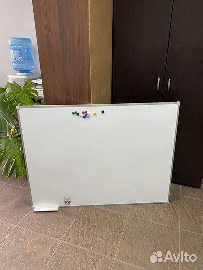 Магнитная доска для офиса 85*120см